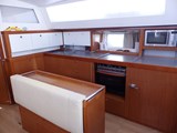 Beneteau Sense 55 - Galley